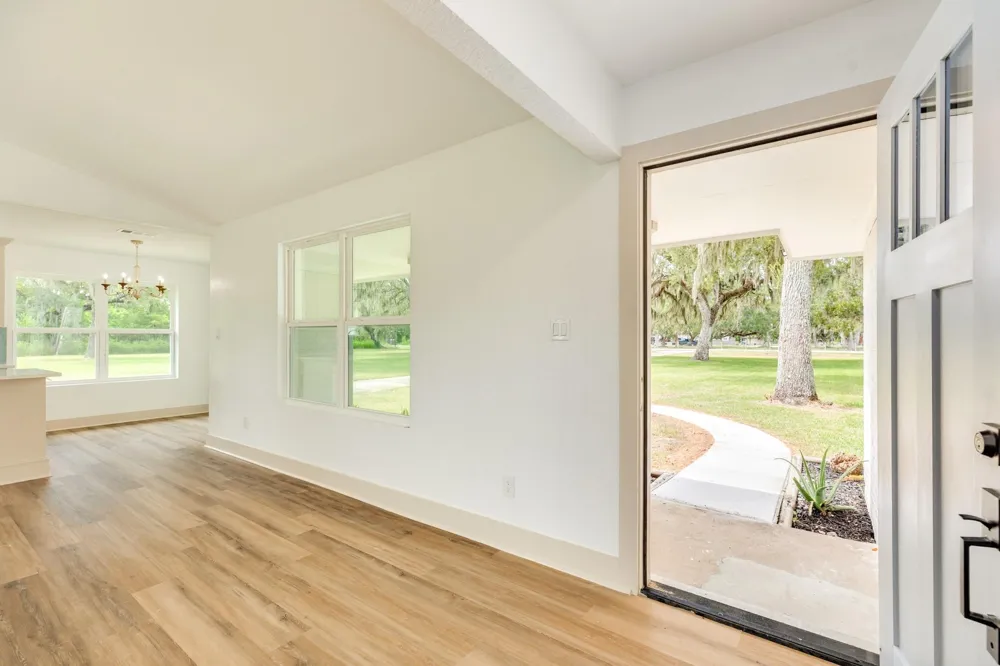 16508 County Road 729 Brazoria, TX 77422