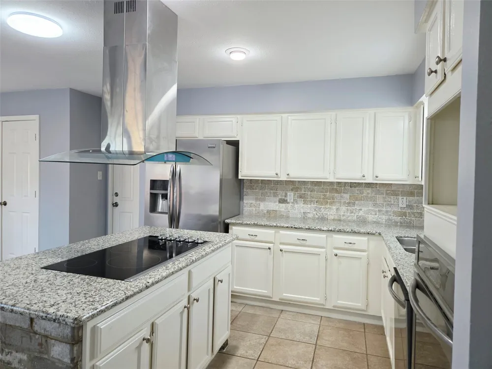 6711 Stonewater Houston, TX 77084