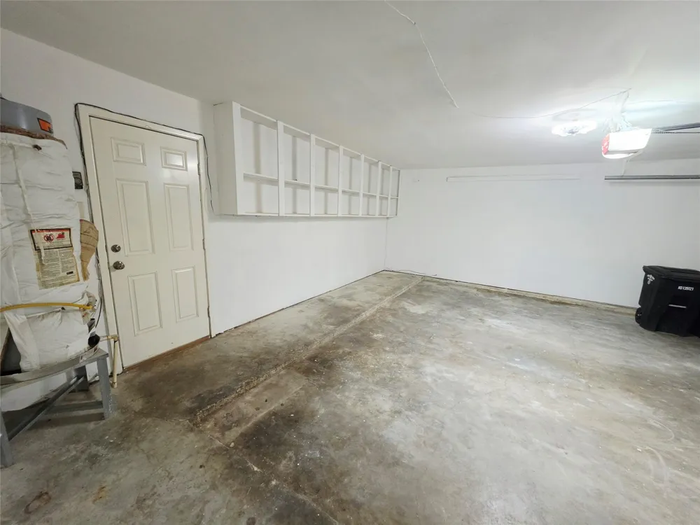 6711 Stonewater Houston, TX 77084
