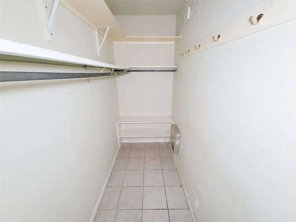 6202 Skyline #32 Houston, TX 77057