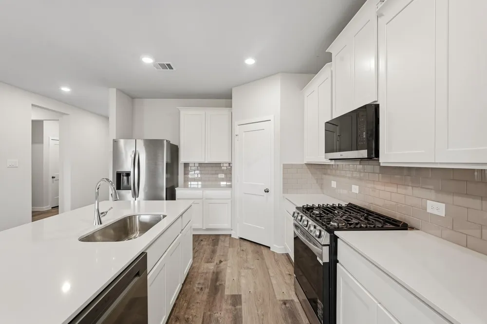 17207 White Peace Drive Waller, TX 77484