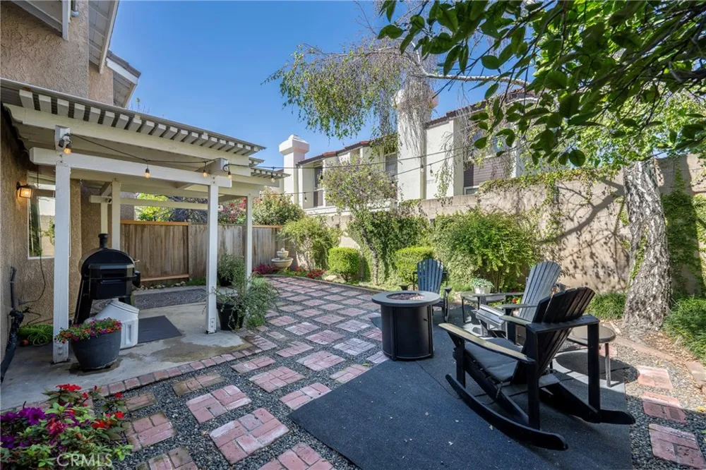 1553 Corte Santana Upland, CA 91786