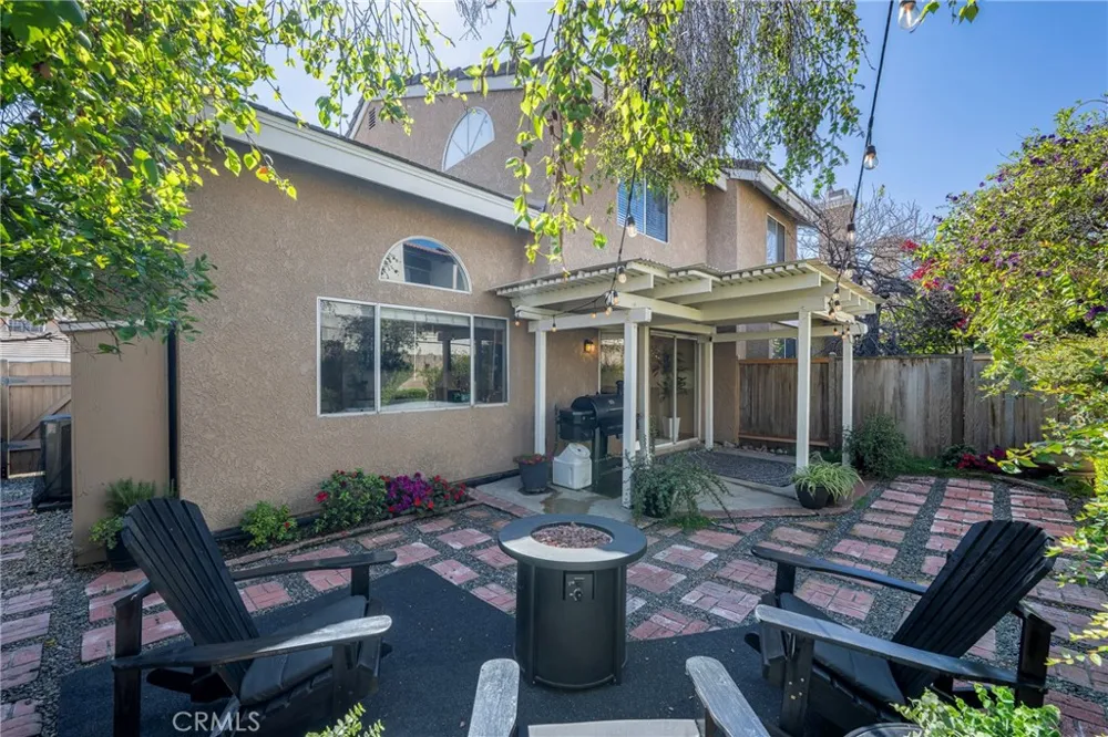 1553 Corte Santana Upland, CA 91786