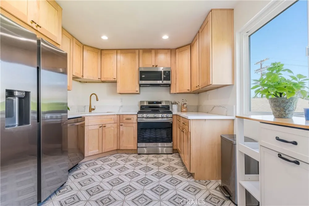 3439 Keystone Avenue #3 Los Angeles, CA 90034