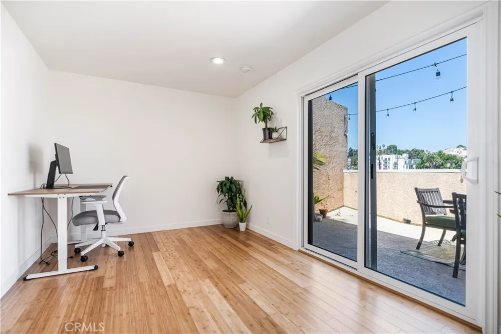 3439 Keystone Avenue #3 Los Angeles, CA 90034