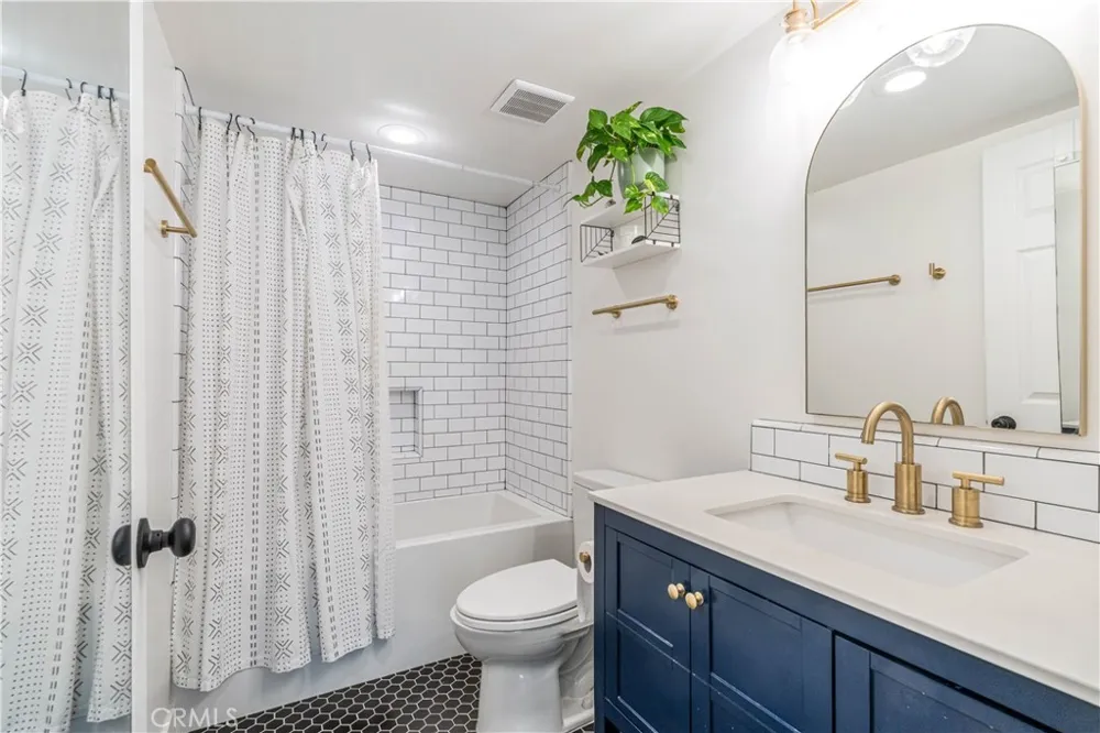 3439 Keystone Avenue #3 Los Angeles, CA 90034