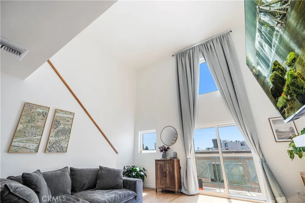 3439 Keystone Avenue #3 Los Angeles, CA 90034