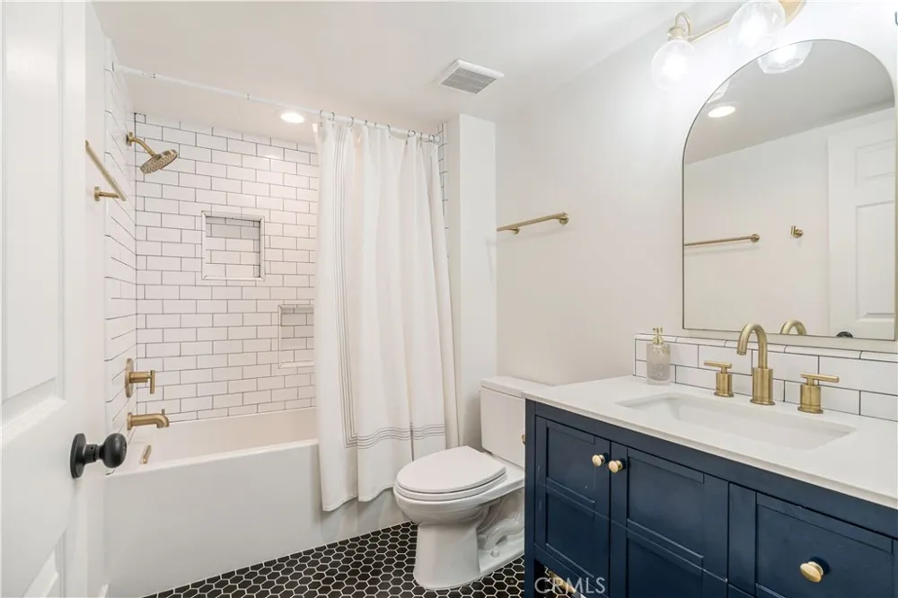 3439 Keystone Avenue #3 Los Angeles, CA 90034