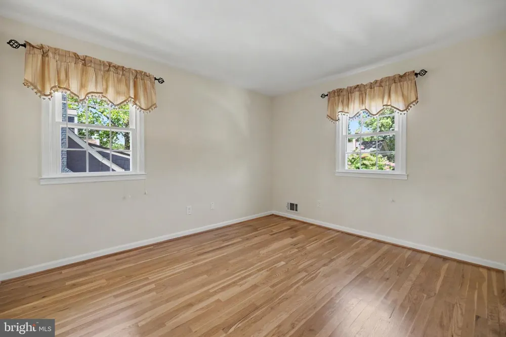 4710 7TH STREET S Arlington, VA 22204