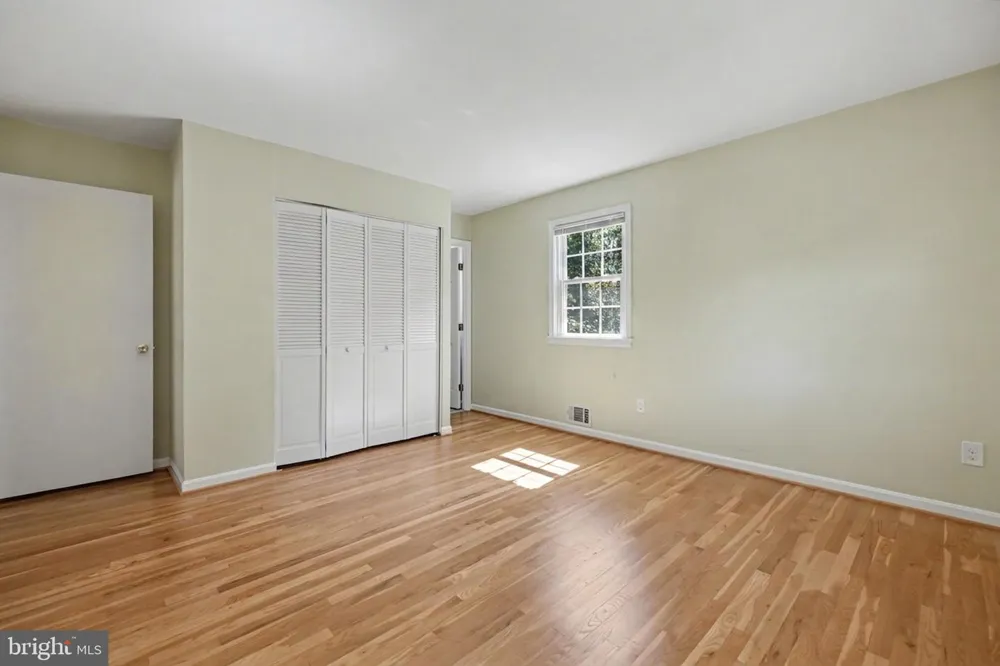 4710 7TH STREET S Arlington, VA 22204