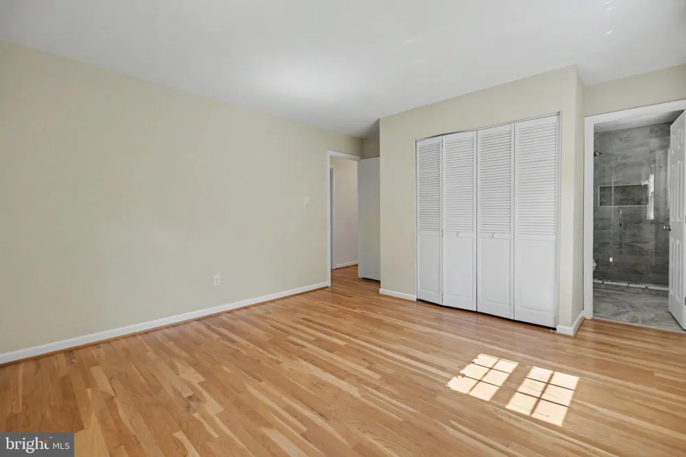 4710 7TH STREET S Arlington, VA 22204
