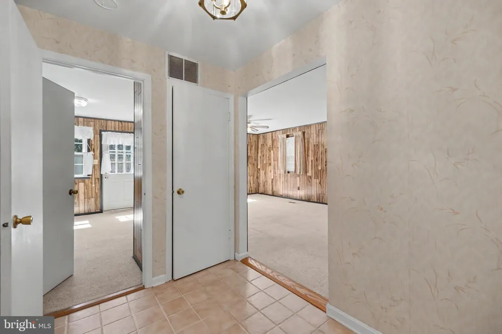 4710 7TH STREET S Arlington, VA 22204