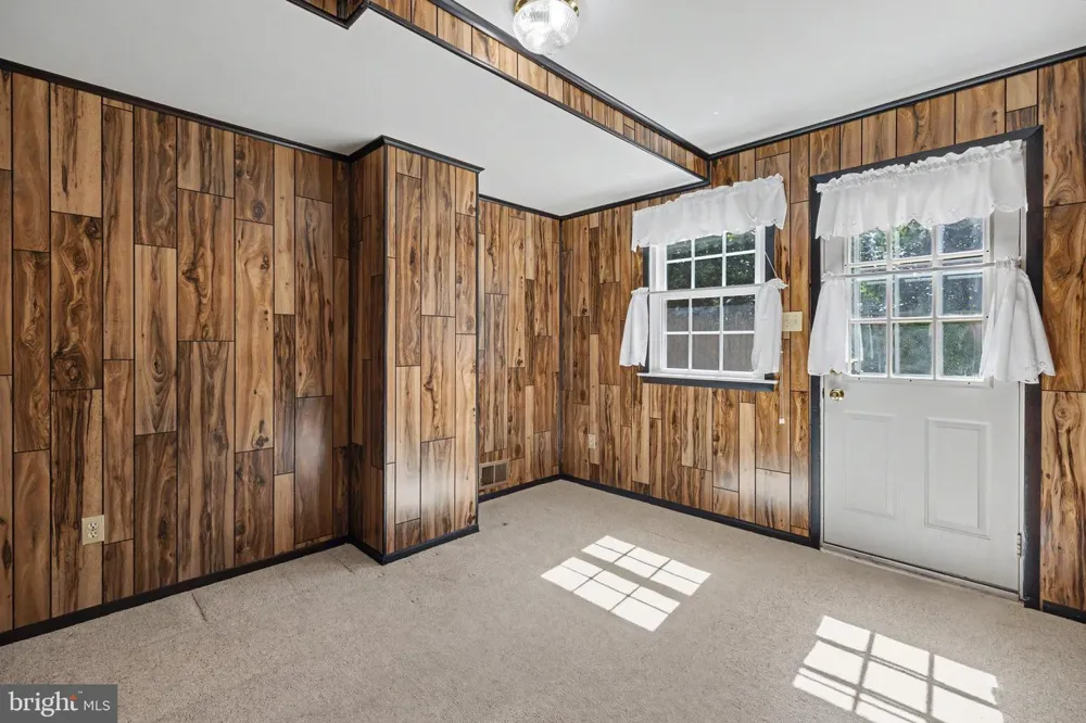 4710 7TH STREET S Arlington, VA 22204