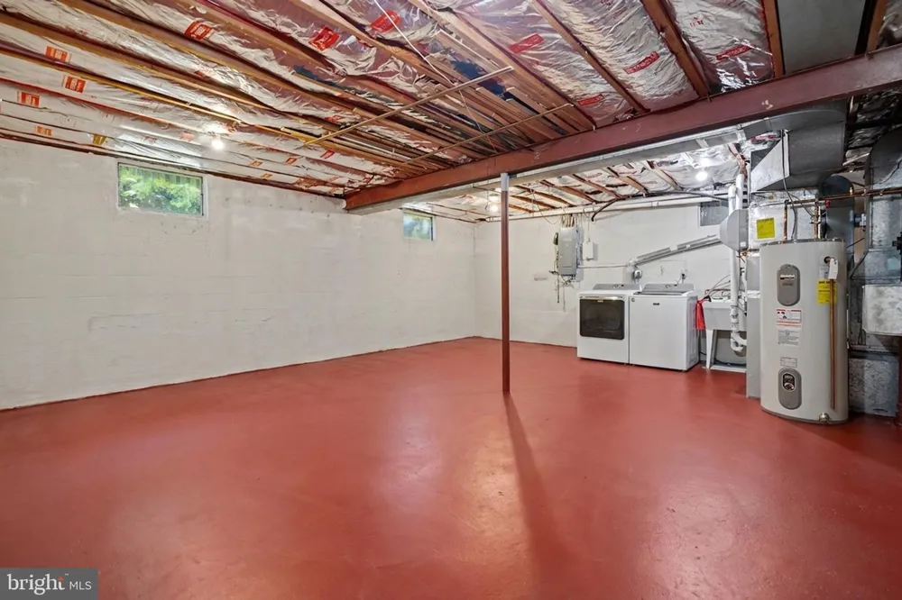 4710 7TH STREET S Arlington, VA 22204