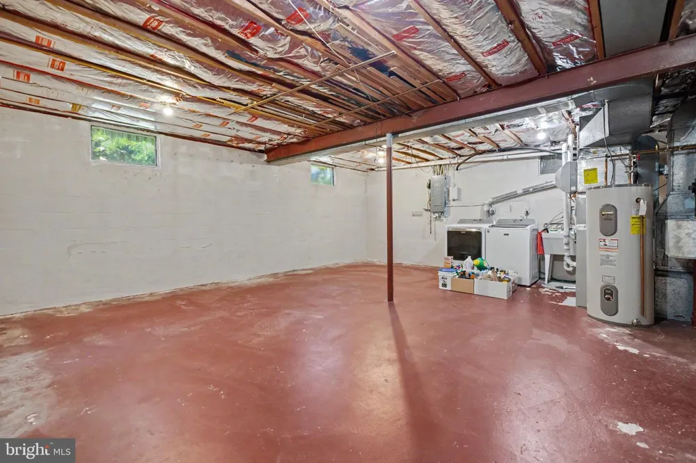 4710 7TH STREET S Arlington, VA 22204