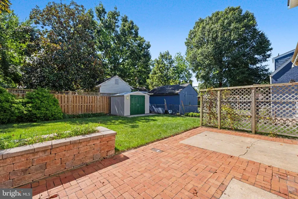 4710 7TH STREET S Arlington, VA 22204