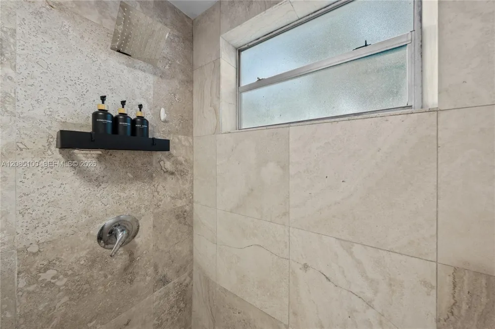 1685 Jefferson Ave #6 Miami Beach, FL 33139