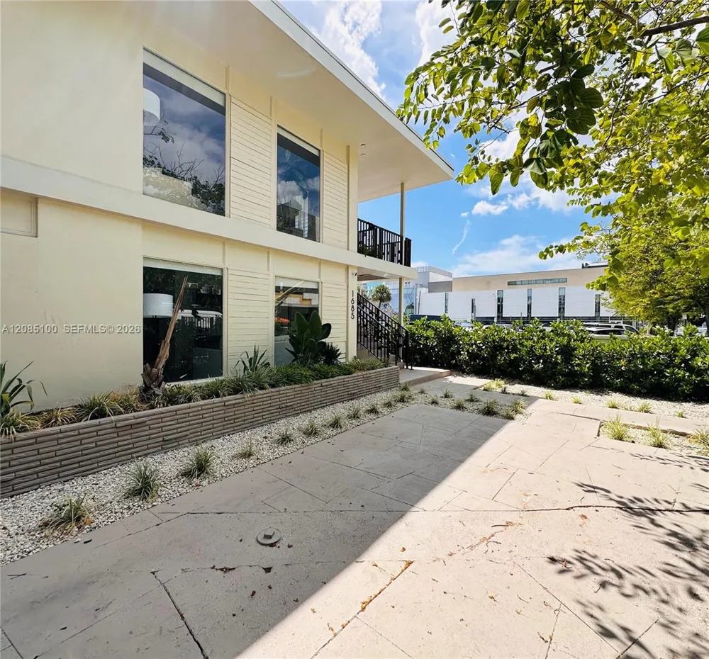 1685 Jefferson Ave #6 Miami Beach, FL 33139