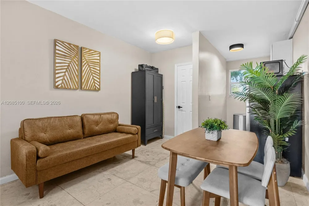 1685 Jefferson Ave #6 Miami Beach, FL 33139