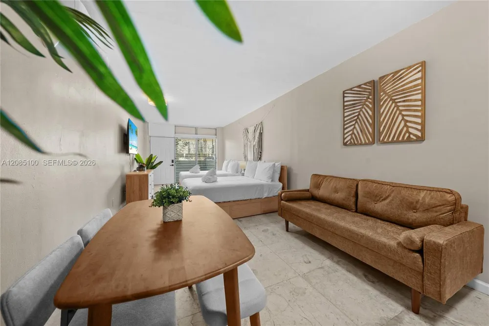 1685 Jefferson Ave #6 Miami Beach, FL 33139