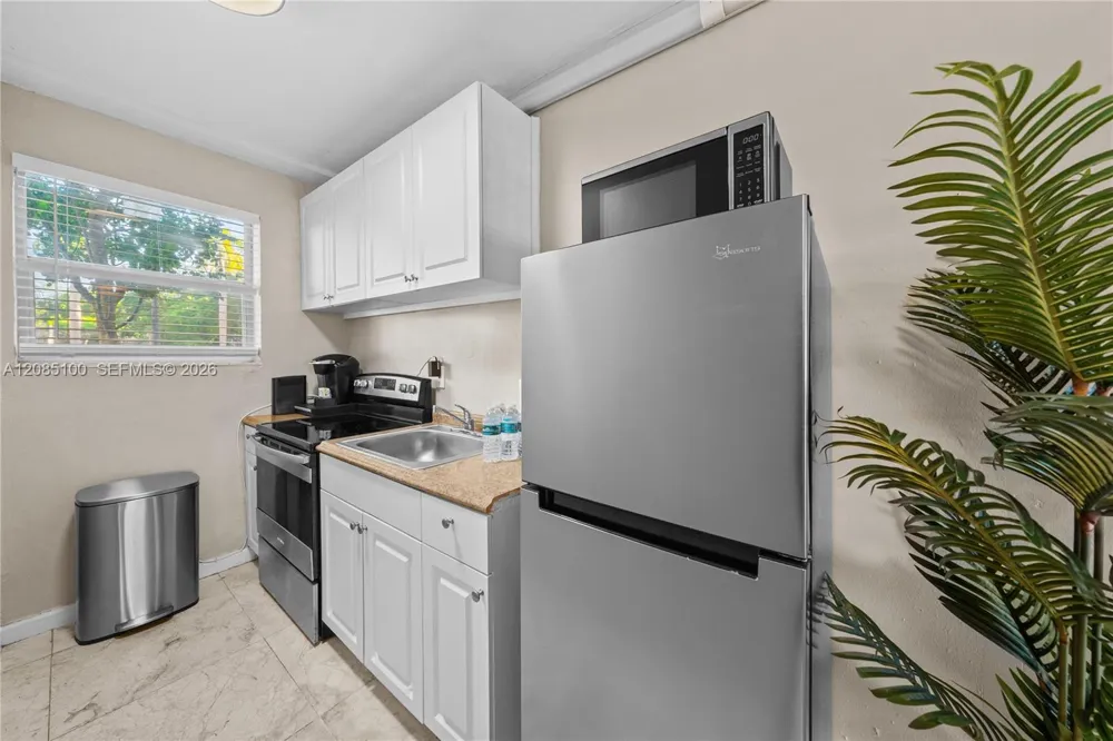 1685 Jefferson Ave #6 Miami Beach, FL 33139