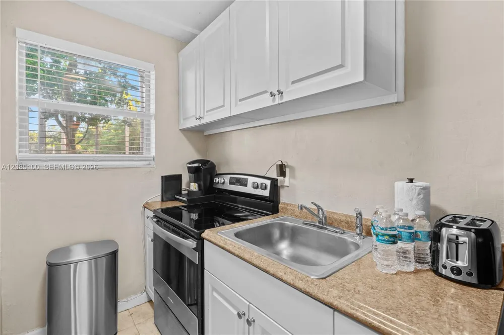 1685 Jefferson Ave #6 Miami Beach, FL 33139