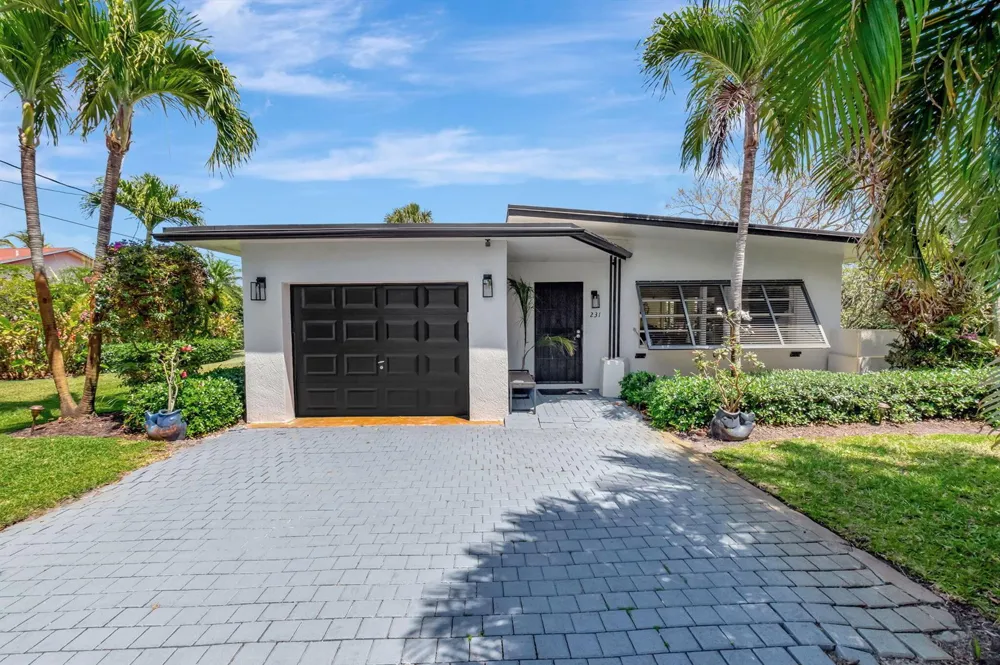 231 SE 3rd Avenue Delray Beach, FL 33483