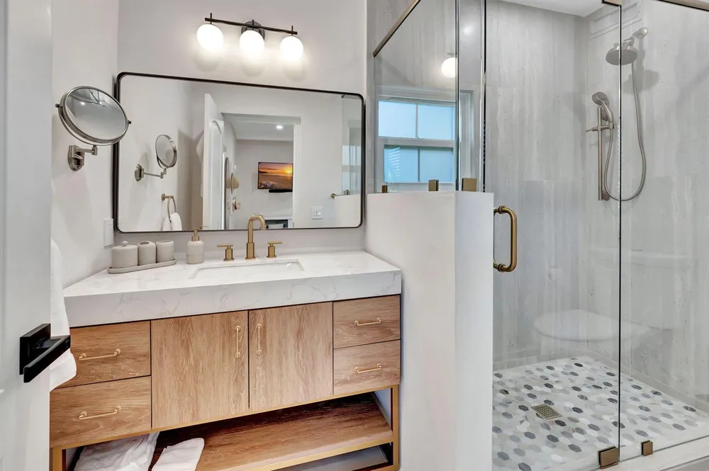 231 SE 3rd Avenue Delray Beach, FL 33483