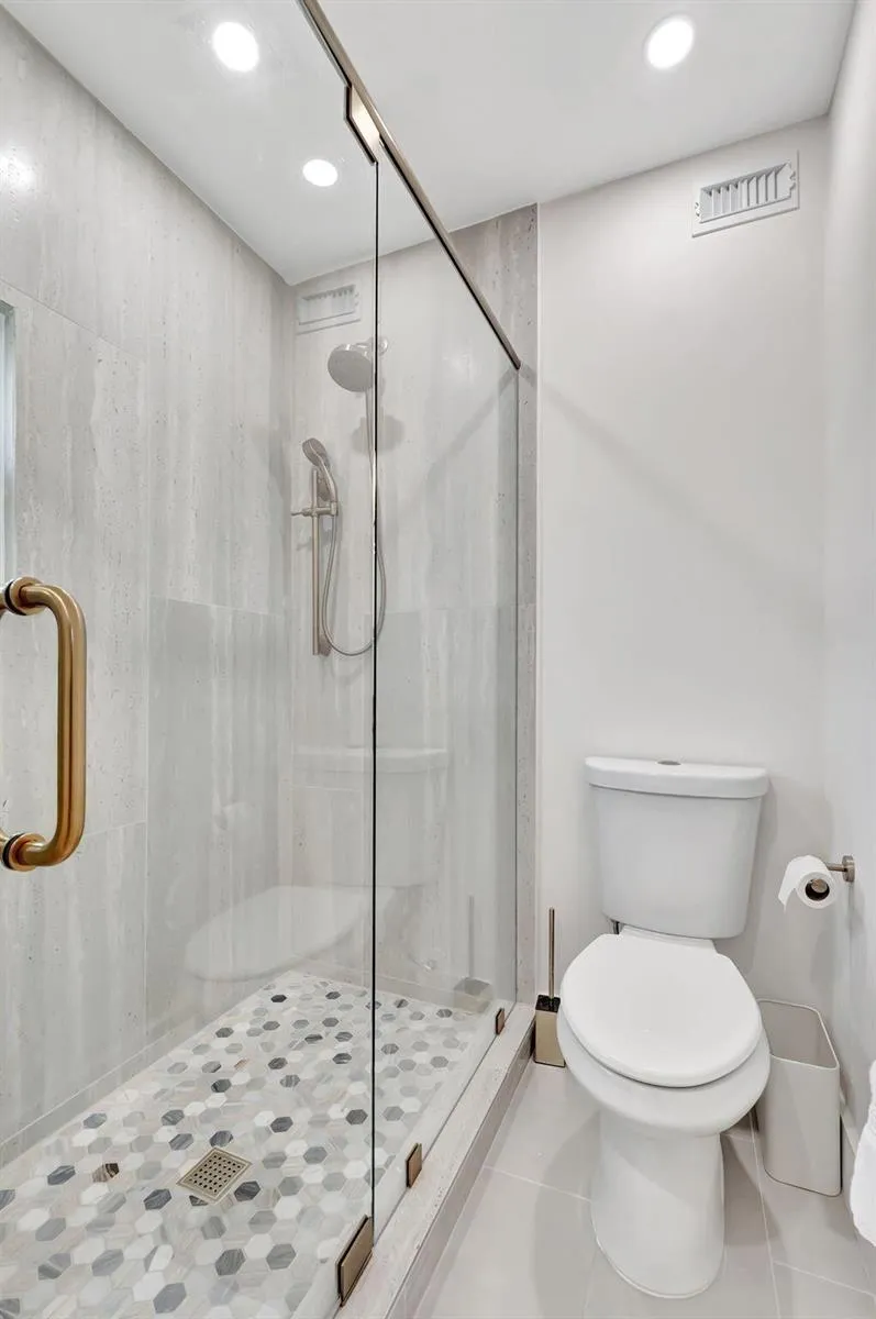 231 SE 3rd Avenue Delray Beach, FL 33483