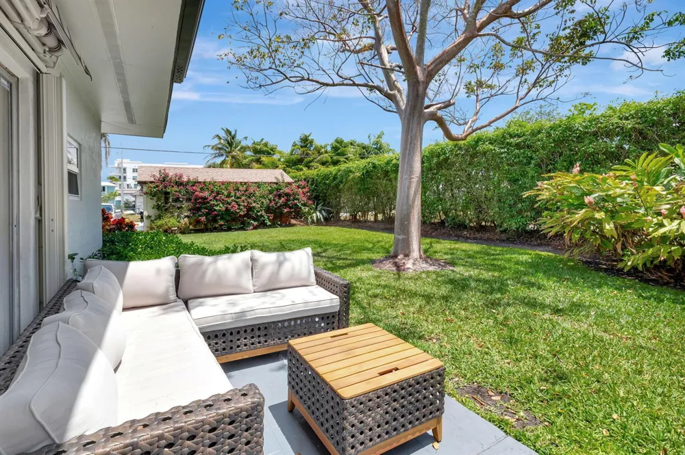 231 SE 3rd Avenue Delray Beach, FL 33483