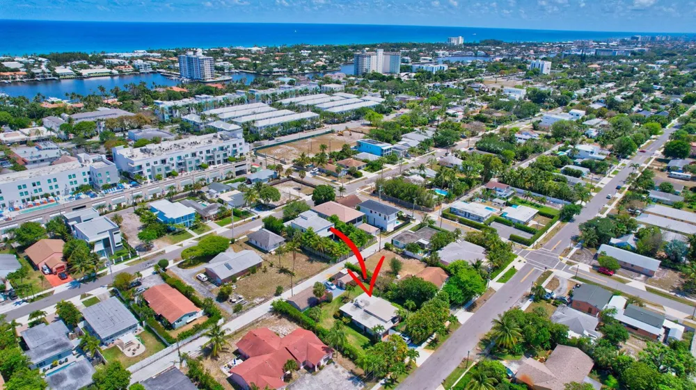 231 SE 3rd Avenue Delray Beach, FL 33483
