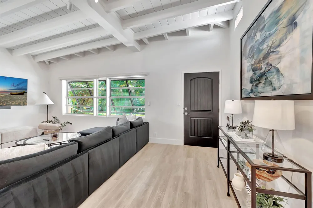 231 SE 3rd Avenue Delray Beach, FL 33483