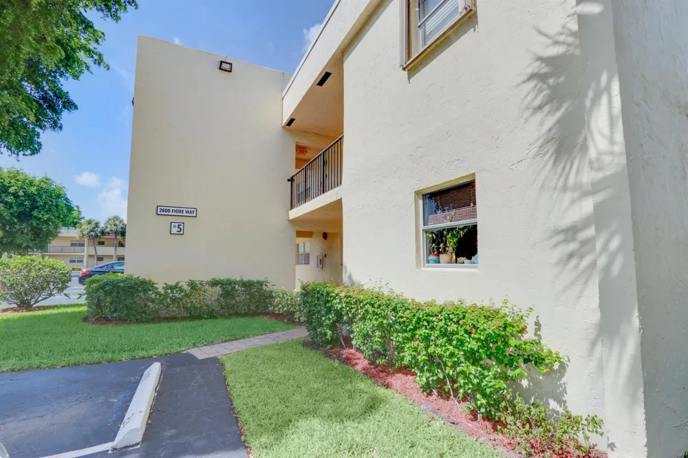 2800 FIORE WAY #115 Delray Beach, FL 33445