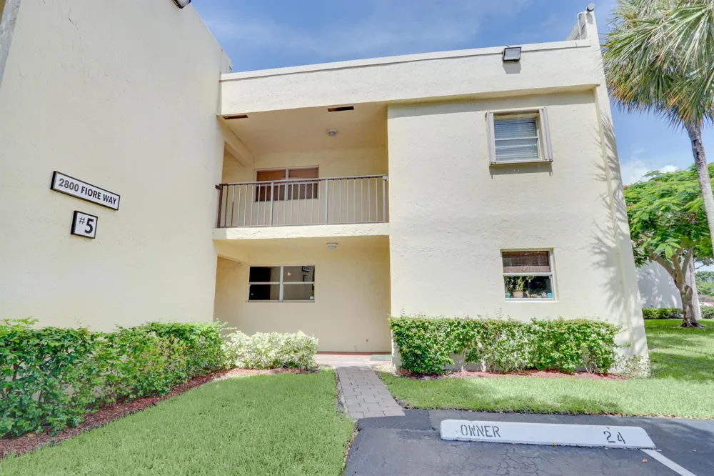 2800 FIORE WAY #115 Delray Beach, FL 33445