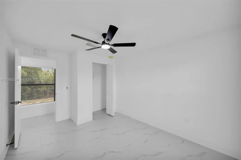 4986 Fairway Ct #4986 Lehigh Acres, FL 33971