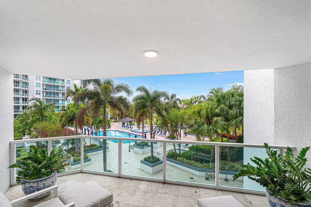 550 SE Mizner Boulevard #B309 Boca Raton, FL 33432