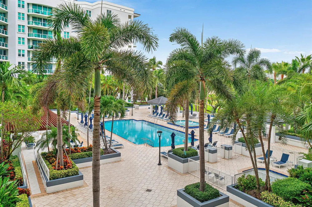 550 SE Mizner Boulevard #B309 Boca Raton, FL 33432