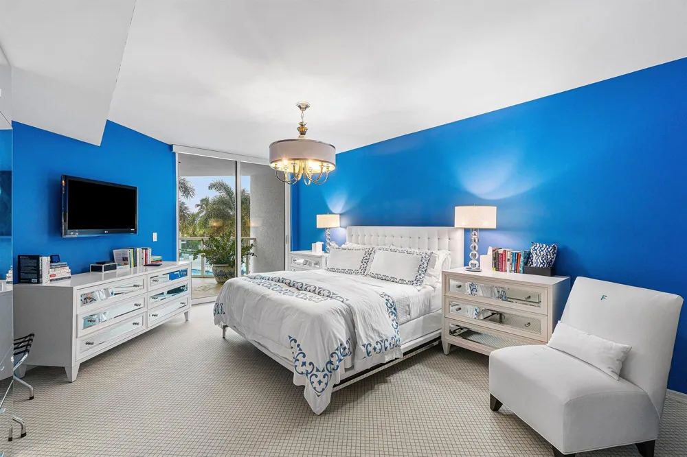 550 SE Mizner Boulevard #B309 Boca Raton, FL 33432