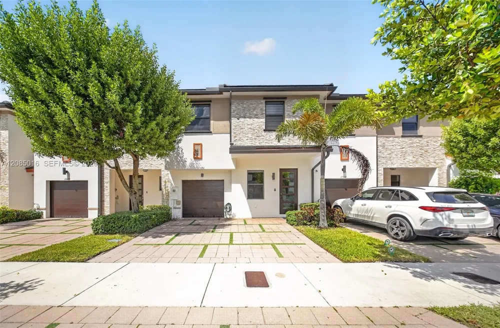 15490 NW 91st Ct #0 Miami Lakes, FL 33018