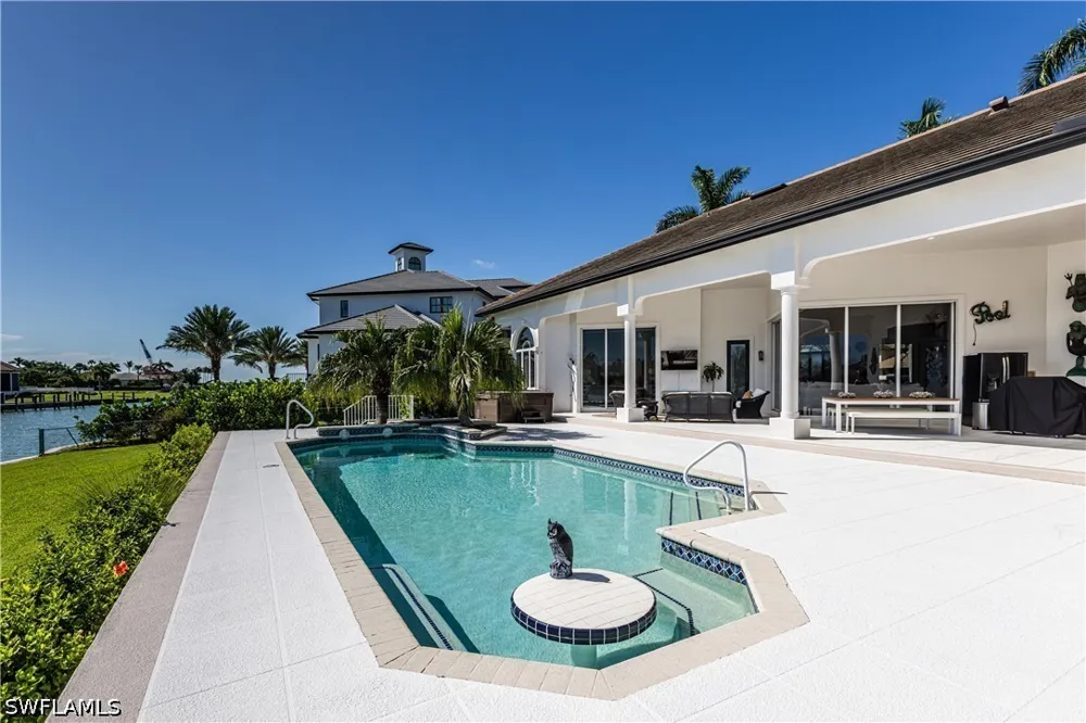 Caxambas Court Marco Island, FL 34145