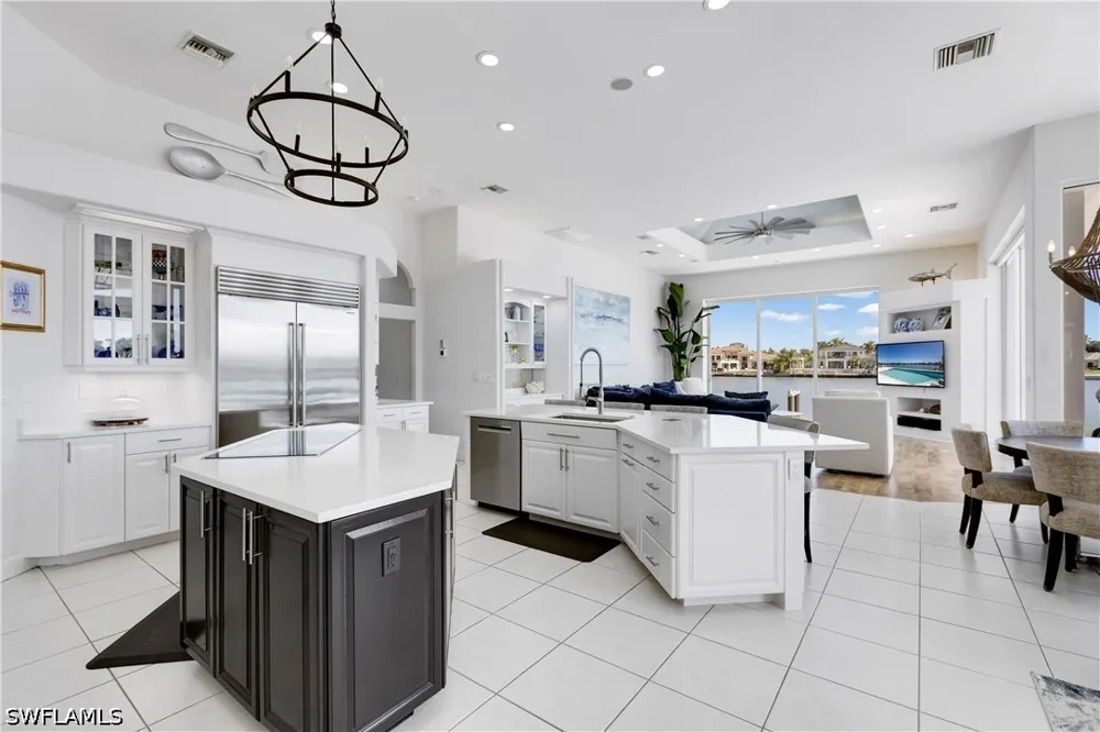 Caxambas Court Marco Island, FL 34145