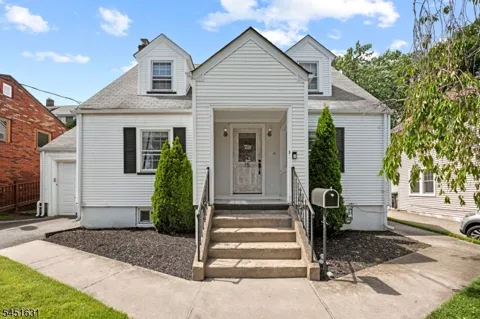15 Edison Ave