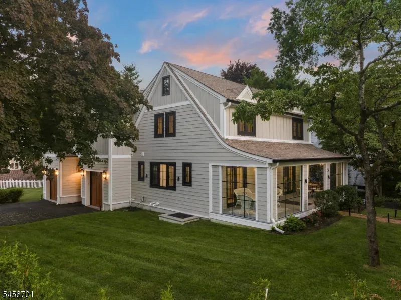 34 Pine Ter Millburn, NJ 07078