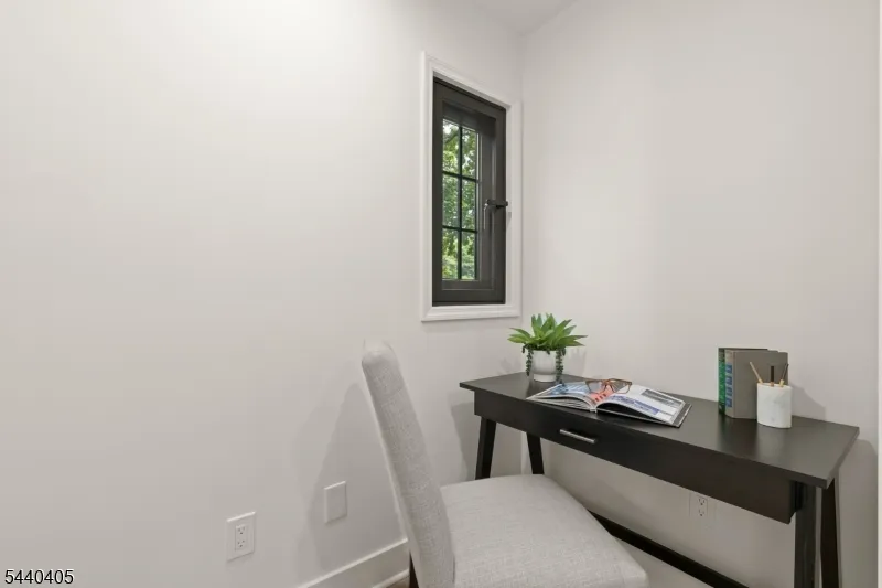 34 Pine Ter Millburn, NJ 07078