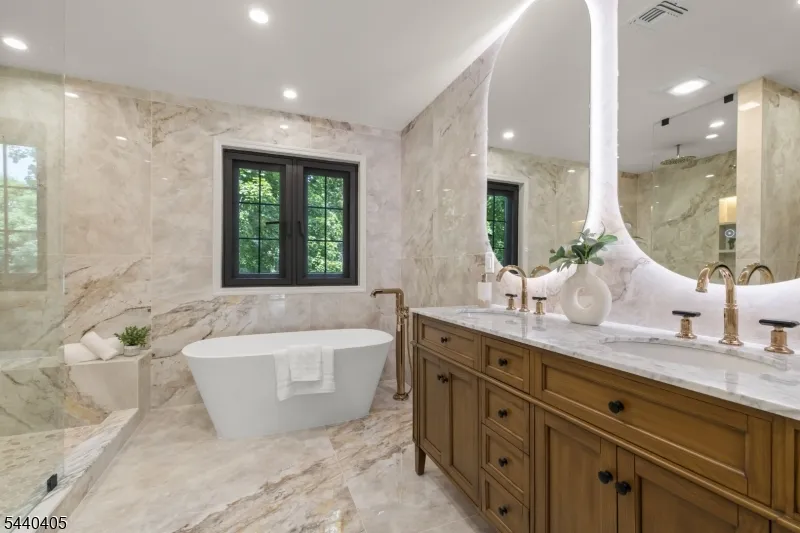 34 Pine Ter Millburn, NJ 07078