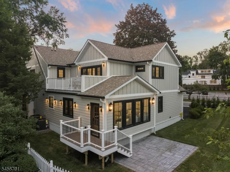 34 Pine Ter Millburn, NJ 07078