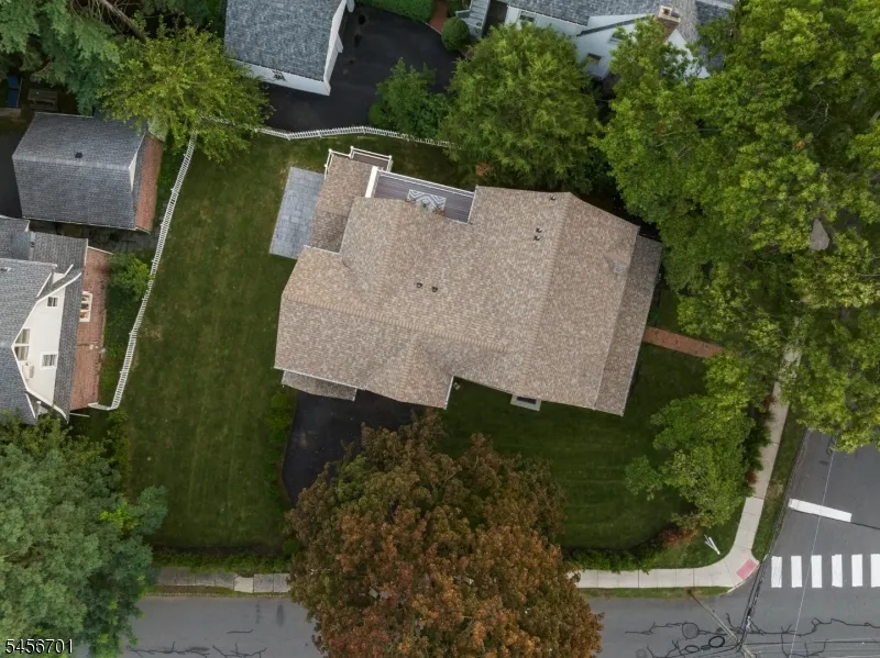 34 Pine Ter Millburn, NJ 07078