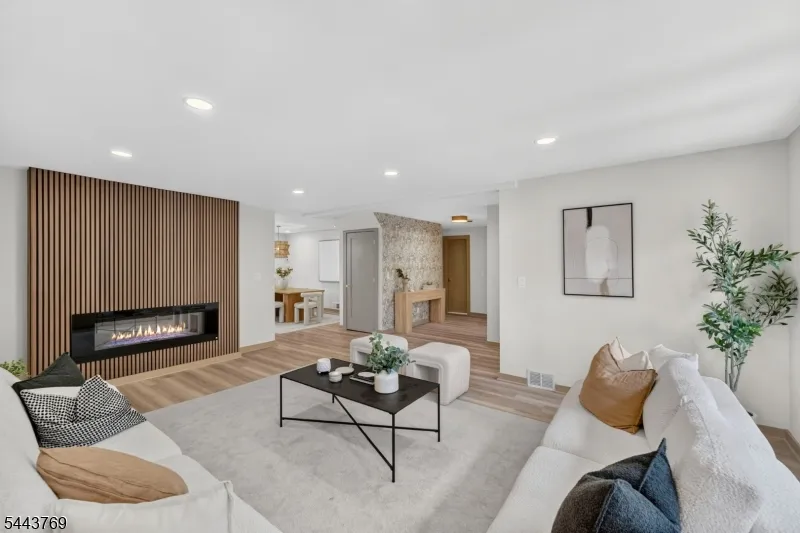 15 Elberta Rd Maplewood, NJ 07040