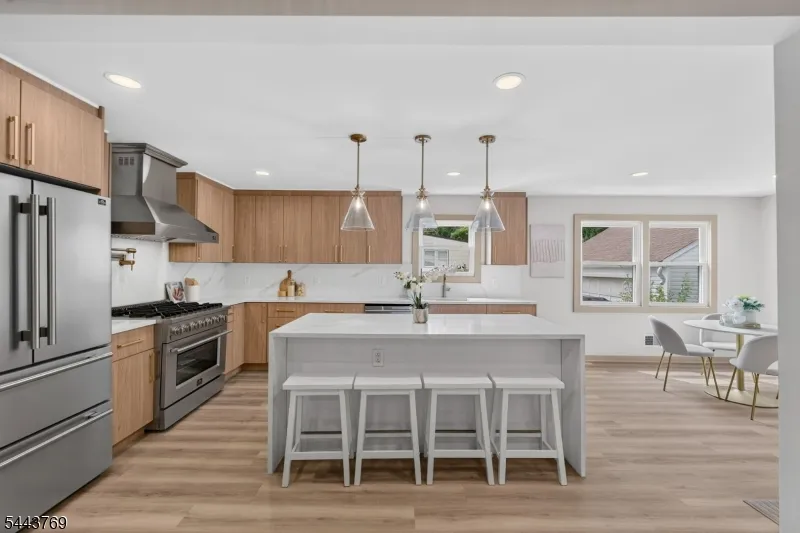 15 Elberta Rd Maplewood, NJ 07040