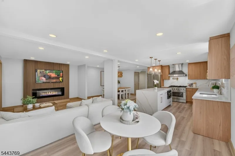 15 Elberta Rd Maplewood, NJ 07040